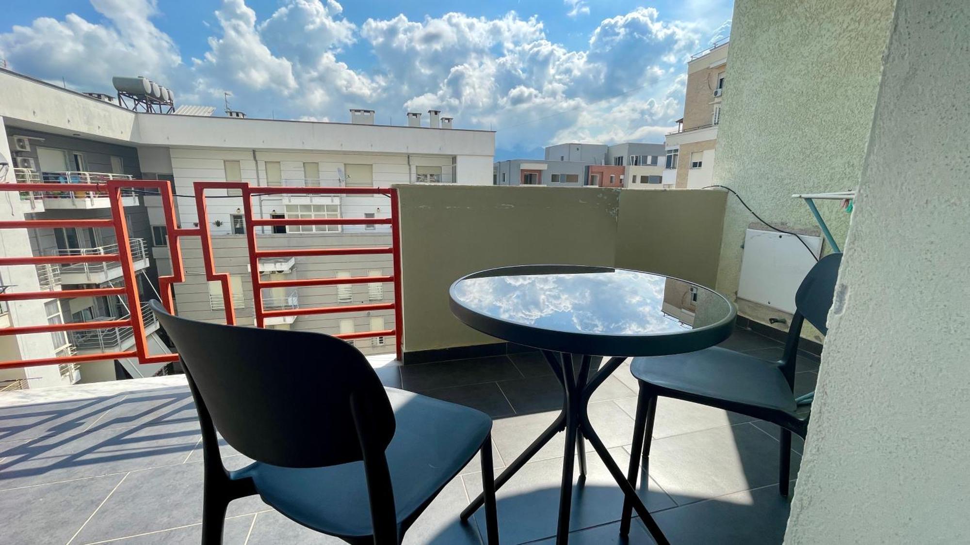 21° Bs Pazari City Center Comfort Apartment Tiranë Ngoại thất bức ảnh